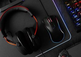 computer mouse and headset